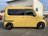 現車を見に来れないお客様には、車両状態の詳しい情報をお電話・メールにてご連絡致しております。スマートフォン、パソコンがあればリアルタイムでの対面にて映像で確認・対応もできます!
