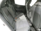 気になる汚れは「まるまるクリン」で解消! 当社の中古車はシートを外して隅々までキレイにクリーニングしてあります(但し、一部 高年式車両等は除きます)