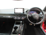 Honda車が初めての方にも扱いやすく分かりやすいインパネ周りと各種スイッチ類です。