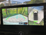 【アラウンドビューモニター】専用のカメラにより、上から見下ろしたような視点で360度クルマの周囲を確認することができます☆死角部分も確認しやすく、狭い場所での切り返しや駐車もスムーズに行えます。