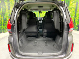 ドライバーによって運転しやすいポジションは異なり、あの車はどうなのか不安なこともありますよね。気になるお車は店頭で乗り込んでご確認いただけます♪