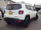 4WD/純正オーディオ/Bluetooth/バックモニター/社外16インチアルミホイール/前後ドライブレコーダー/ETC/LEDヘッドライト/レーンキープアシスト/横滑り防止/プッシュスタート/スマートキー/フォグランプ