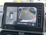 【アラウンドビューモニター】はまるで上から見ているような視点で周囲を確認できます!駐車が苦手な方でも安心して駐車できますね♪