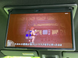 駐車時の安全性を高めるバックモニター。狭い場所でも、後方の状況を把握しやすく、スムーズな駐車をサポートします。運転に自信がない方にもおすすめです。