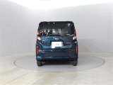 中古車の内外装の状態などをひと目で分かるよう、プロの検査員が実施した「車両検査証明書」をご用意しています。