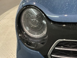 LEDヘッドライトは、点灯の瞬間から最大光量を発揮し、突然暗くなるトンネルなどでの安定感を高めます。