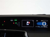 視点移動が少ないセンターメーター、ロングドライブも疲れません。