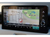 ホンダ純正メモリーナビ付き、初めての道でも安心です。