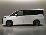 両側パワースライドドア付きだから、狭い駐車スペースなどでの 乗り降りラクラク!小さなお子さまのいるご家庭には嬉しい装備。