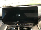 【12.3インチワイドナビ】高級感とインパクトのある大型ワイドナビを装備。各種オーディオ操作はもちろん、横長ワイド画面でのマップ2分割表示など、利便性も高いナビです♪
