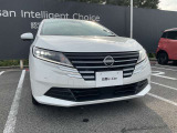 LEDヘッドライトです。高い視認性や省電力で車への負担が少なく、長寿命で交換の手間が少なくなりメリットがいっぱいあります。