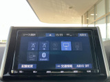 お気に入りの音楽やラジオを楽しめるオーディオ画面。高音質で、車内をコンサートホールのような空間に変えてくれます。ドライブがより楽しくなります。