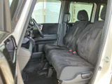運転しやすい位置に配置された操作系は、直感的に操作できます。快適なドライブをサポートする機能が充実しています。