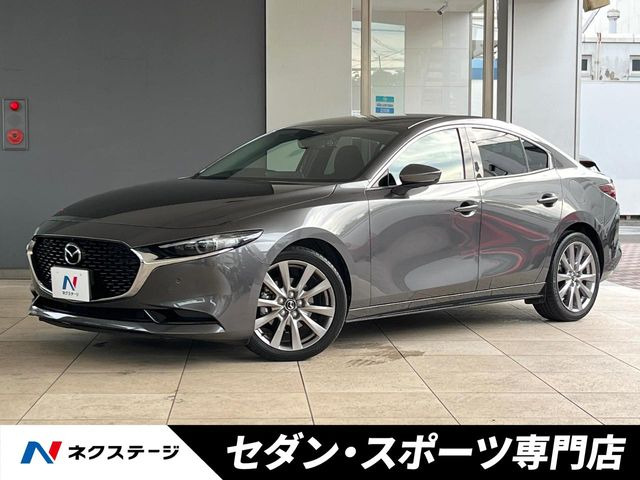 マツダ MAZDA3セダン 