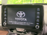 【純正8インチナビ】人気の純正ナビを装備。オーディオ機能も充実しており、Bluetooth接続すればお持ちのスマホやMP3プレイヤーの音楽を再生可能!毎日の運転がさらに楽しくなります!!