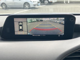 狭い場所でも安心。クリアな映像で後方を確認でき、安全な駐車をサポートします。運転に自信がない方にもおすすめです。