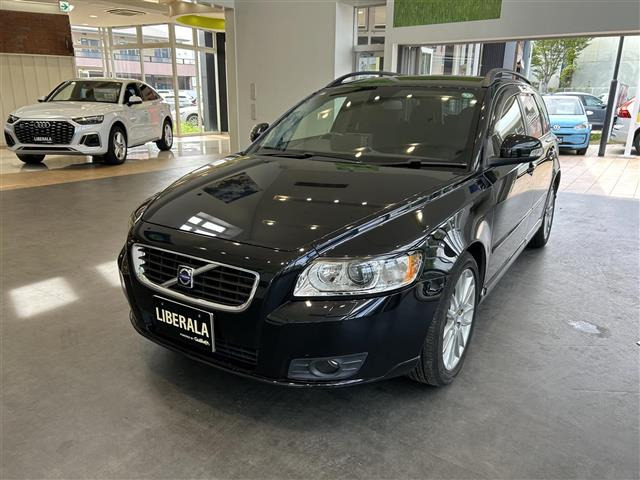 ボルボ V50 