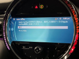 ●Apple Car Play:スマホとの有線接続で、ナビ・オーディオ再生などスマホのアプリ機能が画面でも使える便利機能です!
