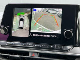 ナビ画面でもアラウンドビューモニターをご確認いただけます!さらに狭い場所に駐車するときに大きな画面で確認できるのは便利ですね!!