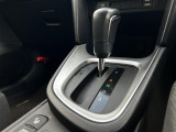 【 シフト 】スムーズなシフトチェンジで快適にお車を操縦していただけます!//