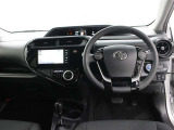 運転席廻りです。