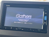 【純正ナビ】人気の純正ナビを装備しております。ナビの使いやすさはもちろん、オーディオ機能も充実!キャンプや旅行はもちろん、通勤や買い物など普段のドライブも楽しくなるはず♪