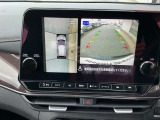 アラウンドビューモニターで車の周辺状況をナビ画面で確認できます☆