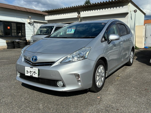 トヨタ プリウスα 