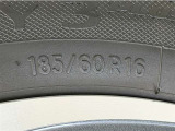 タイヤサイズは【185/60R16】