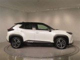 スーパーUVカット・IR〈赤外線〉カット機能付フロントドアグリーンガラス&UVカット機能付プライバシーガラス(リヤドア・バックドア)