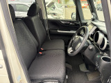 1列目シートです。足元までゆったりとご乗車頂けます!!