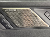 MERIDIANサウンドシステム『コンサートのような臨場感溢れる音響空間を実現します。MERIDIANは英国のプレミアムオーディオブランドです。どうぞ店頭にてご体感ください。
