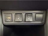シートヒーター装備!エアコンに比べて暖まるスピードが速いので冬でも快適に過ごせます