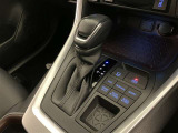 残価設定型クレジットを、用意しております。車両価格の一部をあらかじめ残価として据え置き、残りの金額を分割払いとするプランです。。  詳しくはスタッフまで!通話料無料のダイヤル「0078-6003-527324」