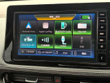 日産純正ディスプレーオーディオです。AppleCarPlayやAndroidAutoで連携するとモニターにスマートフォンのアプリを表示する事も可能ですので、地図アプリを表示するとナビゲーションのように使えますよ。