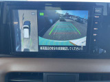 車を真上から見下ろしているかのように周囲の状況を把握して安心して駐車が行えるアラウンドビューモニターが付いています