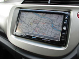 ホンダ純正ナビがついています。
