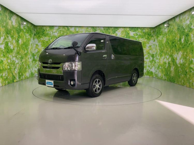 トヨタ ハイエースバン 