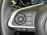 ステアリングスイッチ装備!運転しながら手元でオーディオの操作などができます。