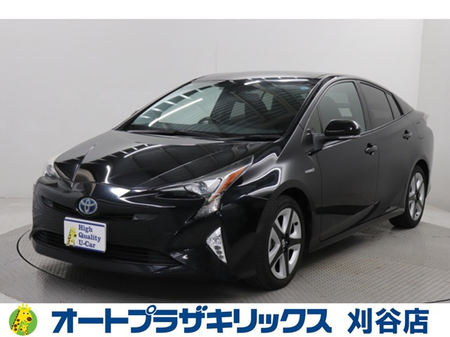 トヨタ プリウス 