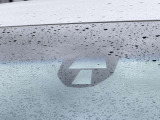 【ホンダセンシング】走行中に前方の車両等を認識し、衝突しそうな時は警報とブレーキで衝突回避と被害軽減をアシスト。より安全にドライブをお楽しみいただけます。