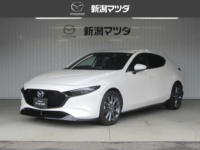 マツダ MAZDA3ファストバック 