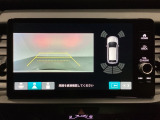 バックでの車庫入れも安心です! リアカメラが付いているバックモニター付のナビを装備しております。バンパーについているソナーや、操作線もついており距離感も画面から確認できます。