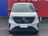 明るく視認性のよいLEDヘッドライト、夜間の運転も見通し良く安心です!便利なオートライト機能は付け忘れ、消し忘れの防止に役立ちます!トンネルなどでも瞬時に反応してくれます。