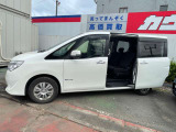 半年ごとの定期点検、車検整備をパックにした整備点検チケットも販売してます。エンジンオイル交換も含まれてます。