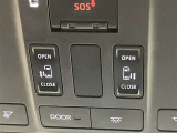 運転席天井部のサテライトスイッチです。