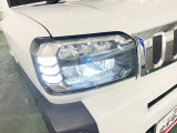 LEDヘッドライトは夜間の運転も安心ですね