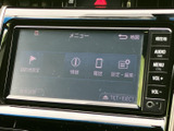高精細なディスプレイが、運転中の情報提供をサポート。操作も直感的に行え、快適なドライブを演出します。最新情報も手軽にチェックできます。