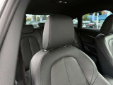 BMW専門のメカニックが、100項目にも上るポイントを徹底的にチェック。交換基準に達した部品があれば、弊社負担にて交換後、お客様へご納車致します。