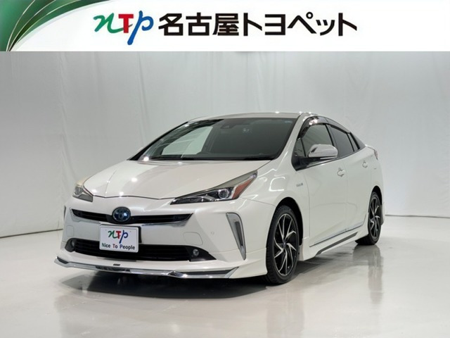 トヨタ プリウス 